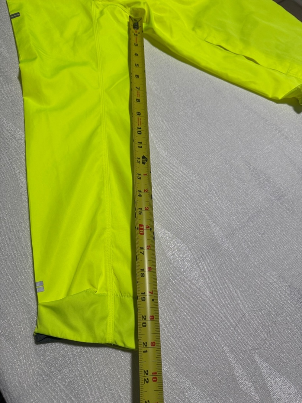 Brooks Neon Yellow Reflective Running Jacket - Picture 6 of 15